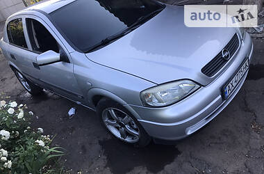 Хэтчбек Opel Astra 1999 в Бахмуте