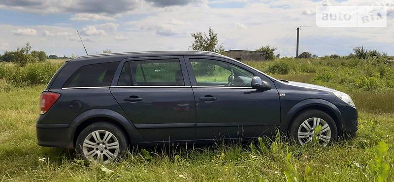 Універсал Opel Astra 2010 в Тлумачі фото 7 Універсал Opel Astra 2010 в Тлумачі