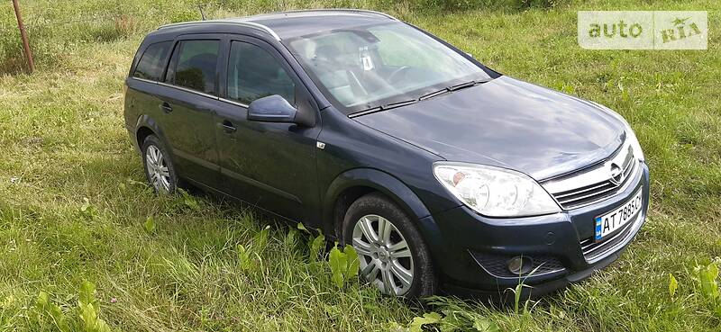 Універсал Opel Astra 2010 в Тлумачі фото 8 Універсал Opel Astra 2010 в Тлумачі