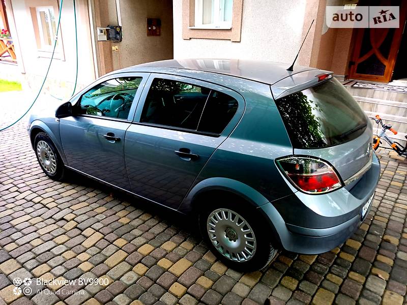 Хетчбек Opel Astra 2009 в Тячеві фото 6 Хетчбек Opel Astra 2009 в Тячеві