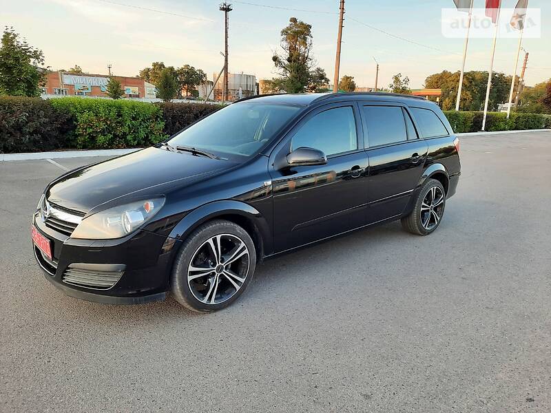 Універсал Opel Astra 2006 в Полтаві