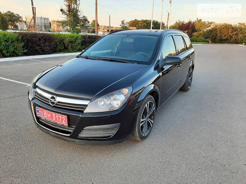 Універсал Opel Astra 2006 в Полтаві