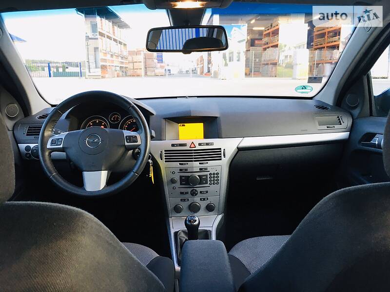 Универсал Opel Astra 2009 в Ковеле