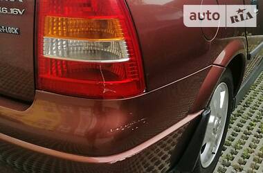 Седан Opel Astra 2001 в 