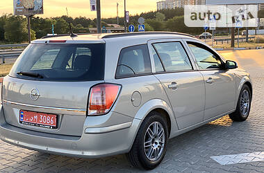 Універсал Opel Astra 2009 в 