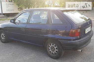 Хэтчбек Opel Astra 1993 в Черкассах