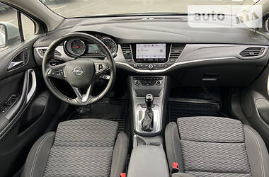 Універсал Opel Astra 2017 в 