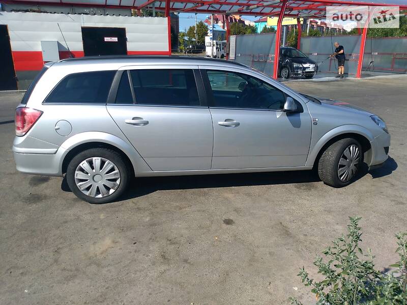 Универсал Opel Astra 2010 в Чернигове фото 14 Универсал Opel Astra 2010 в Чернигове