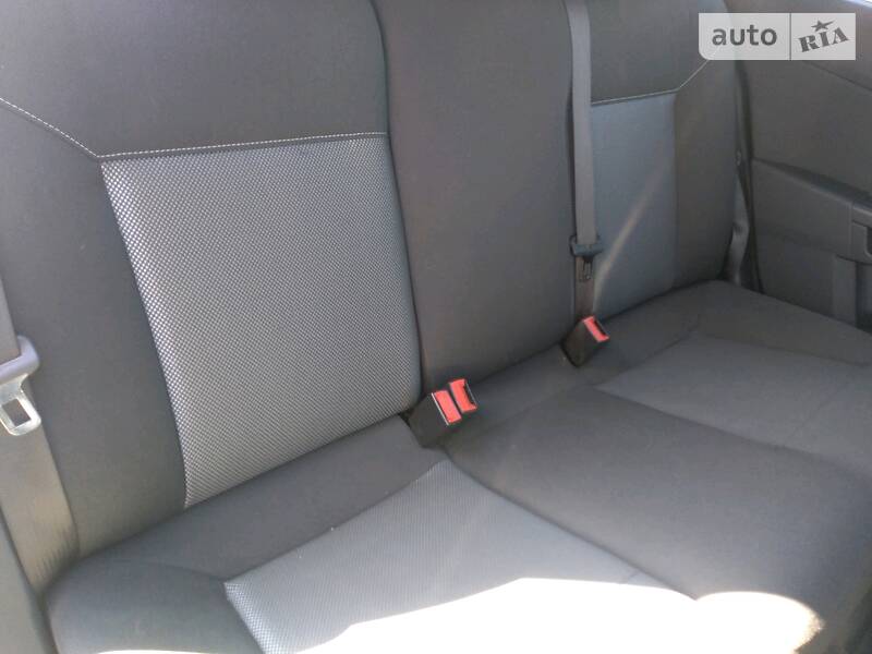 Универсал Opel Astra 2010 в Чернигове фото 9 Универсал Opel Astra 2010 в Чернигове