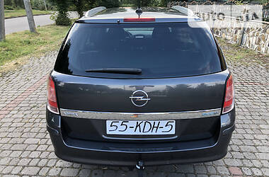 Універсал Opel Astra 2009 в 