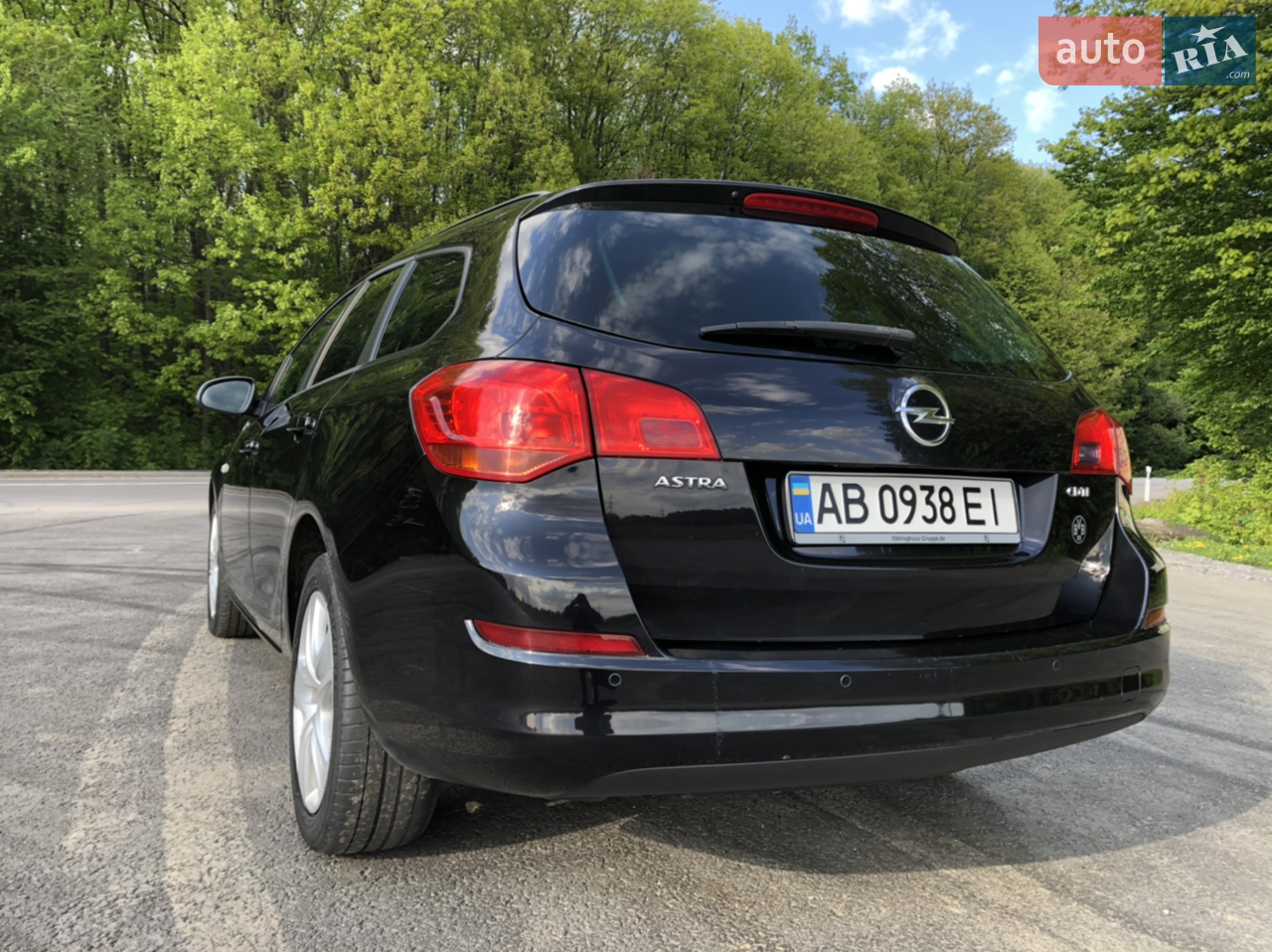 2011 Opel Astra - мініатюра 8