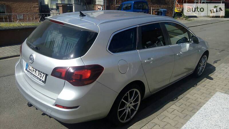 Універсал Opel Astra 2012 в Лубнах фото 25 Універсал Opel Astra 2012 в Лубнах