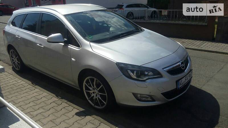 Універсал Opel Astra 2012 в Лубнах фото 24 Універсал Opel Astra 2012 в Лубнах