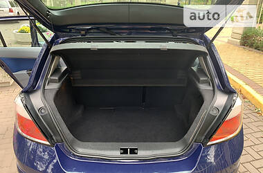 Хэтчбек Opel Astra 2005 в 