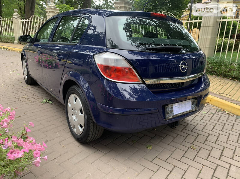 Хетчбек Opel Astra 2005 в Києві
