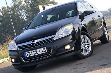 Универсал Opel Astra 2008 в Дрогобыче