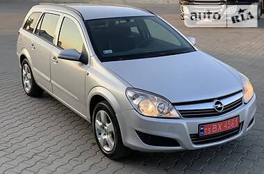 Универсал Opel Astra 2007 в Луцке