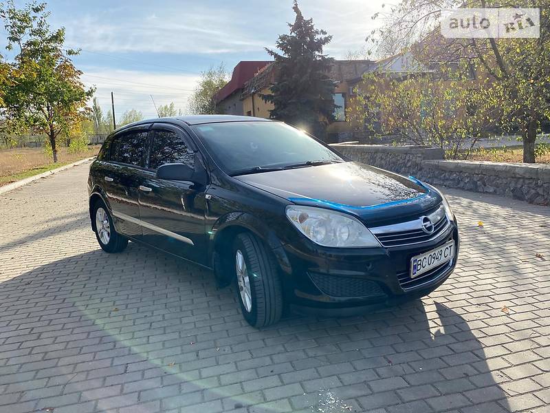 Хэтчбек Opel Astra 2007 в Днепре