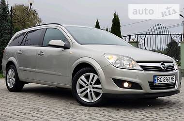 Универсал Opel Astra 2008 в Самборе