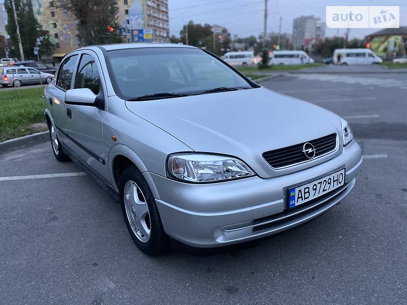 Хэтчбек Opel Astra 1998 в Виннице