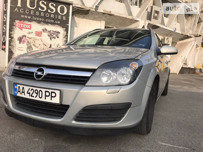 Универсал Opel Astra 2006 в Киеве