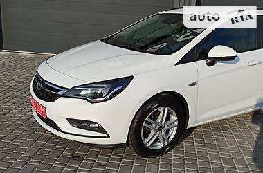 Универсал Opel Astra 2016 в Виннице