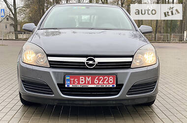 Универсал Opel Astra 2006 в Житомире