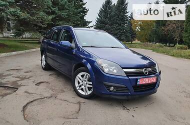 Универсал Opel Astra 2006 в Луцке