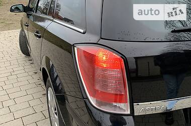 Универсал Opel Astra 2008 в Стрые