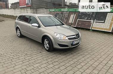 Универсал Opel Astra 2008 в Ивано-Франковске