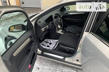 Универсал Opel Astra 2008 в Ивано-Франковске