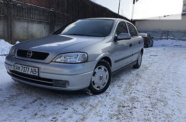 Хэтчбек Opel Astra 2001 в Виннице