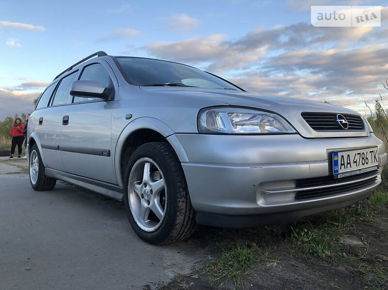 Универсал Opel Astra 2000 в Киеве