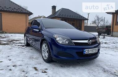 Хэтчбек Opel Astra 2008 в Киеве