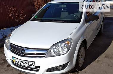 Универсал Opel Astra 2009 в Козове