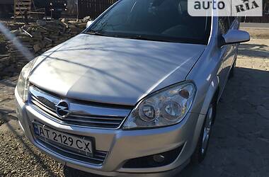 Универсал Opel Astra 2008 в Яремче