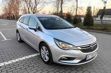 Универсал Opel Astra 2017 в Коломые