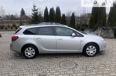 Универсал Opel Astra 2011 в Ковеле