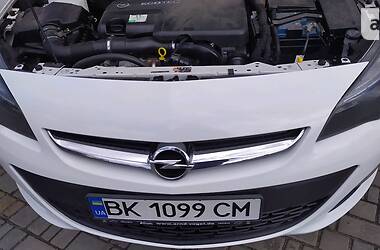 Универсал Opel Astra 2013 в Владимирце