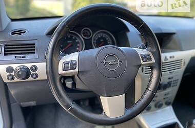 Универсал Opel Astra 2008 в Дрогобыче