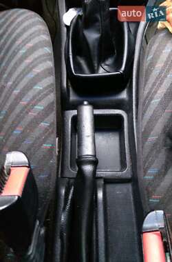 Хэтчбек Opel Astra 1996 в 