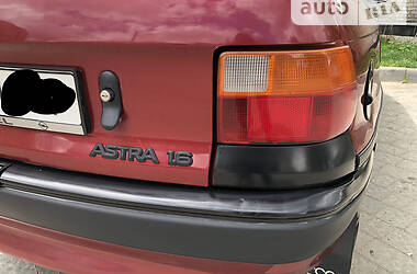 Хэтчбек Opel Astra 1992 в Львове