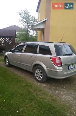 Универсал Opel Astra 2008 в Дрогобыче