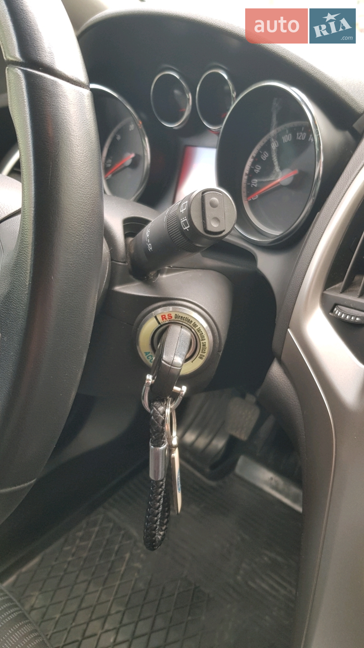 2011 Opel Astra - мініатюра 14