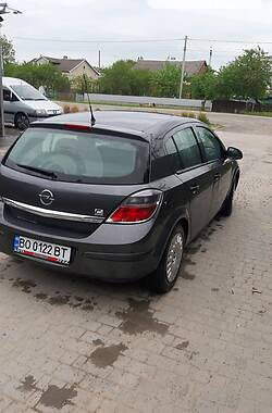 Хэтчбек Opel Astra 2009 в Кременце