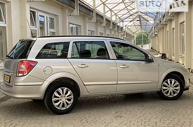 Универсал Opel Astra 2008 в Стрые