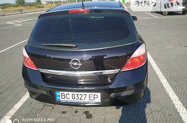 Хетчбек Opel Astra 2006 в Львові