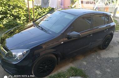 Хетчбек Opel Astra 2006 в Львові