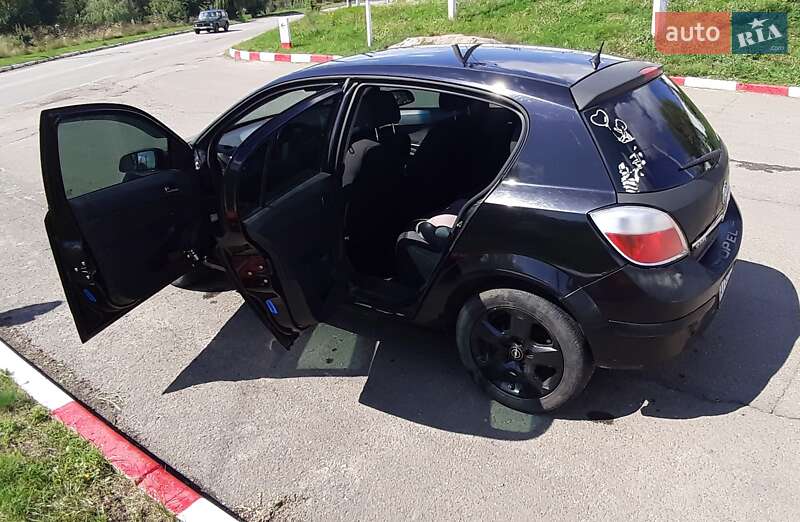 Хетчбек Opel Astra 2006 в Білій Церкві