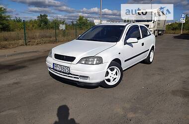 Хэтчбек Opel Astra 2000 в Вознесенске